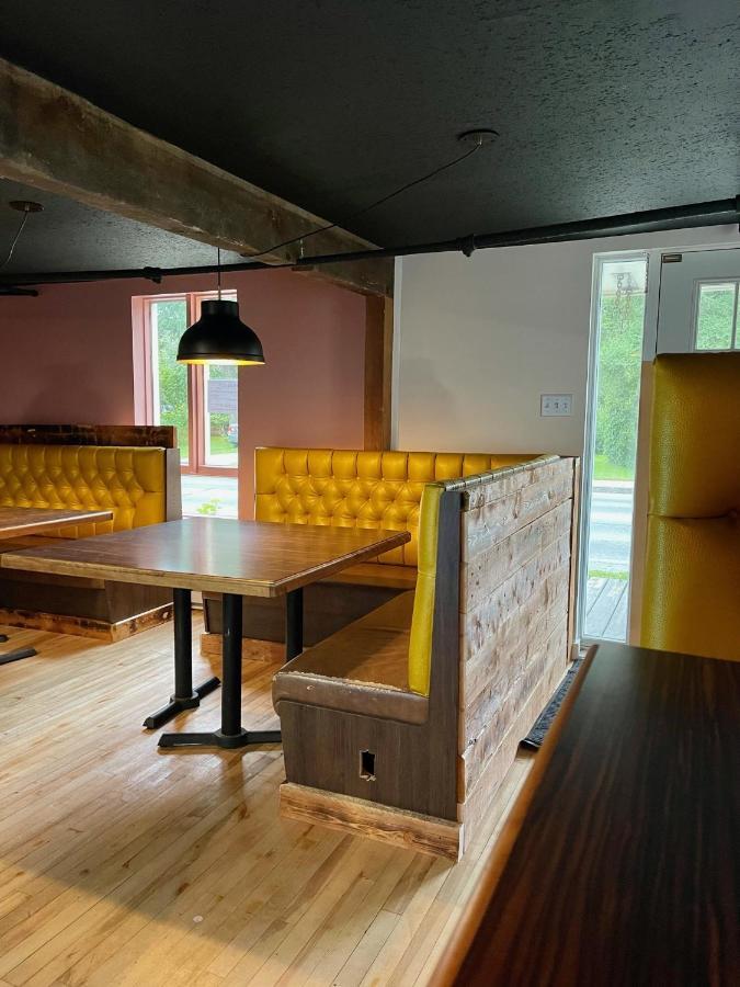 Jaune Hotel-Boutique Saint-Gédéon Esterno foto